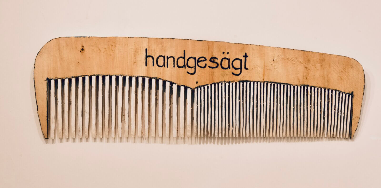 Kamm - Linde gefasst