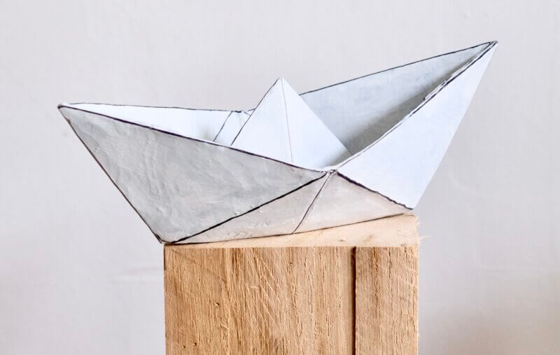 Beteiligung an Ausstellung mit "Kleines Papierschiff" in Bronze