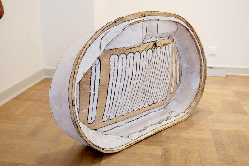 Zusammen mit einigen Mitgliedern der Eschenauer Runde stellen wir über die Galerie im Saal im Reitstall des Anwesens aus