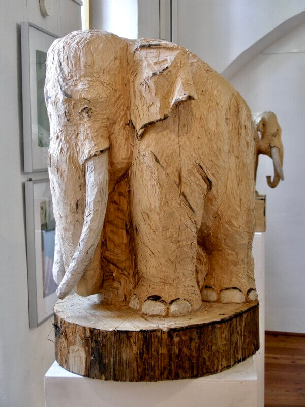 Elefant - Eiche gefasst