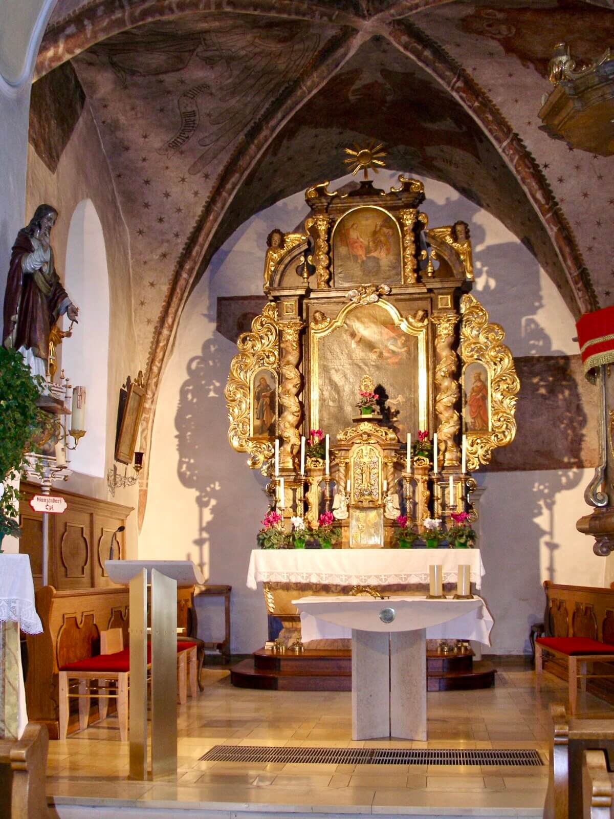 Gunzendorf  Altar/Ambo/Sedilien