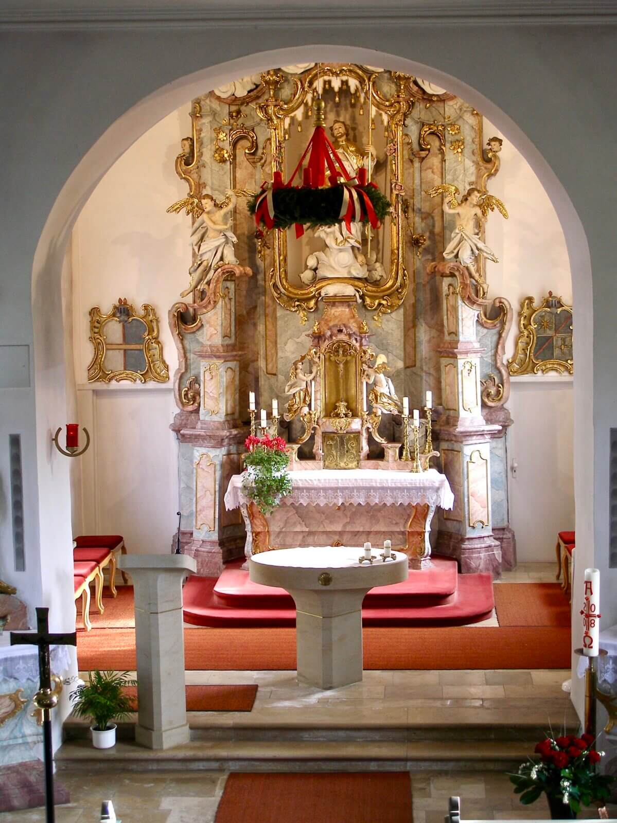 Marloffstein  Altar/Ambo