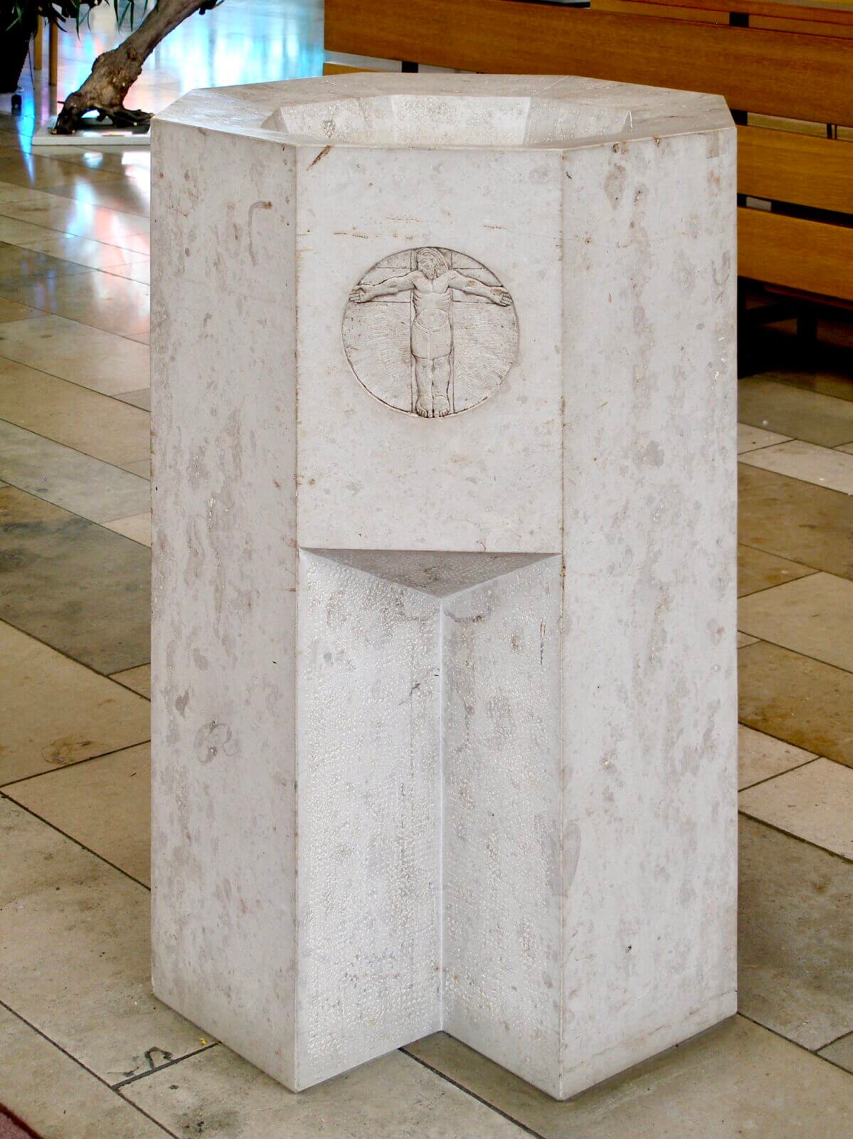  1993 Taufstein Kirche Forchheim Bild 1